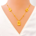 Lavish Twinkling 21k Gold Alluring Necklace Set 