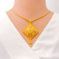 Beaded Striped Flower 22k Gold Pendant Set 