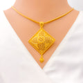 Beaded Striped Flower 22k Gold Pendant Set 