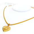 charming-heart-22k-gold-mesh-pendant