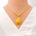 Versatile Glamorous Paisley 22k Gold Pendant Set 