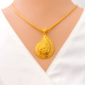 Versatile Glamorous Paisley 22k Gold Pendant Set 