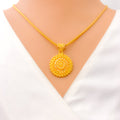 charming-polished-22k-gold-pendant-set