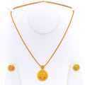 charming-polished-22k-gold-pendant-set