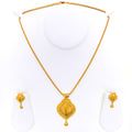 Graceful Floral Checkered 22k Gold Pendant Set 