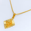 Reflective Alluring 22k Gold Necklace 