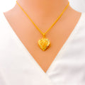 Faceted Charming 22k Gold Heart Necklace