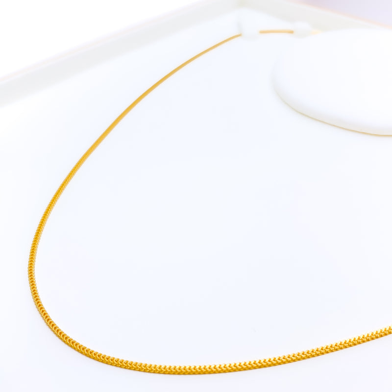 Classic Extra Thin Fox 22K Gold Chain - 18"