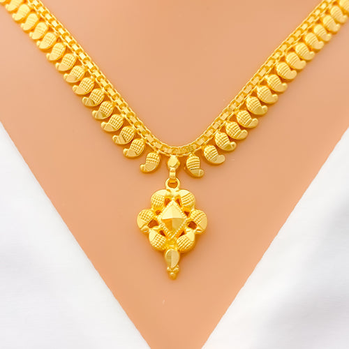 Classic Evergreen 22k Gold Motif Necklace 