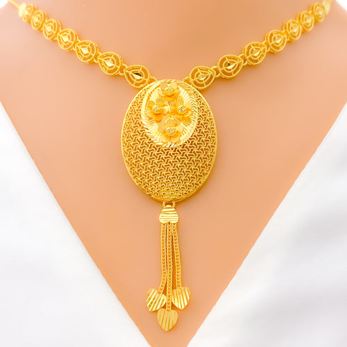 Ritzy Oval Netted 22k Gold Necklace Set