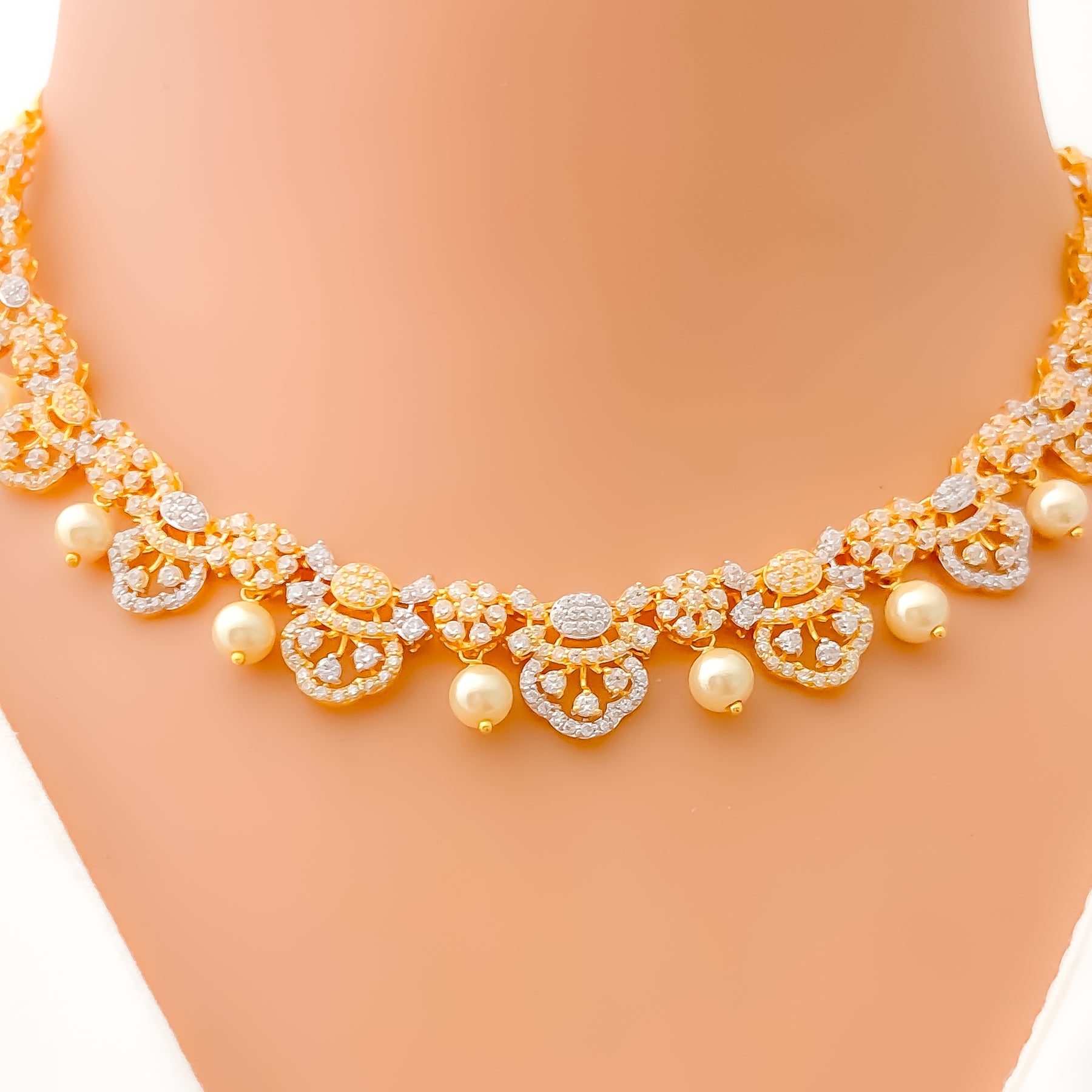 Bridal Jewellery Cz Necklace Sets In Gold Ornate Palatial 22k Gold