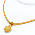 Chic Netted 22k Gold Oval Pendant 