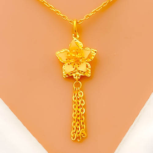 Elegant 22K Gold Floral Pendant Set