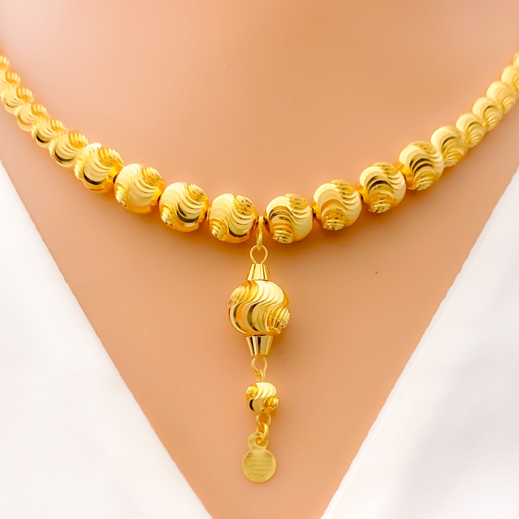 Branch (1) 21k gold Indian necklace, weighing 4.09 grams - مصاغات الأربش  للذهب بالسعودية قسم المتجر الإلكتروني