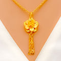 High Finish Floral 22k Gold Pendant W / Chain 