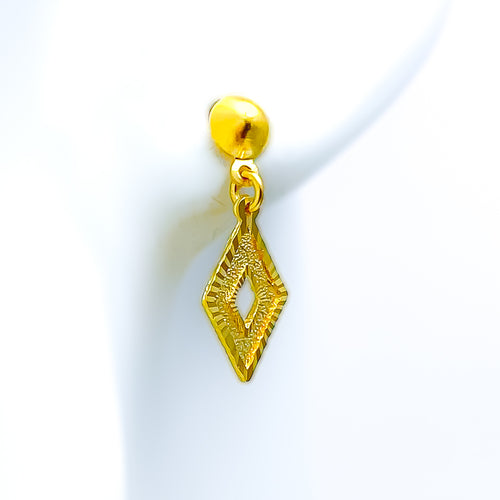Upscale geometric 22k Gold Earrings 