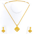 dazzling-intricate-22k-gold-pendant-set