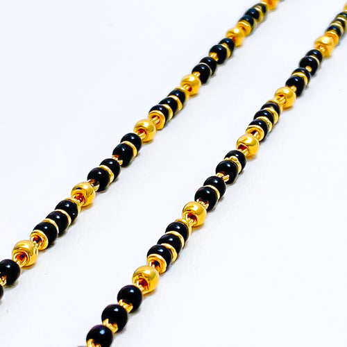 tasteful-lovely-22k-gold-black-bead-baby-bracelet