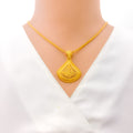 Tasteful Trendy Fanned 22k Gold Pendant