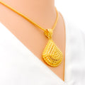 Tasteful Trendy Fanned 22k Gold Pendant