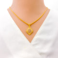 Special Floral Striped 22k Gold Pendant