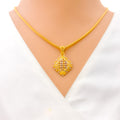Special Floral Striped 22k Gold Pendant