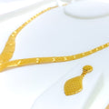 Fancy Curved Mesh Leaf 22K Gold Necklace Set 