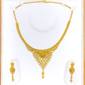 Gorgeous Netted V-Shaped 22k Gold Necklace Set