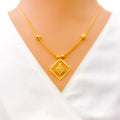 stylish-diamond-shaped-22k-gold-necklace