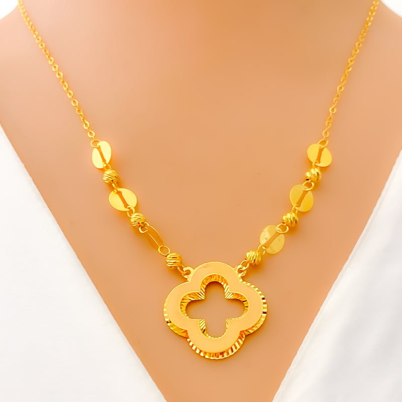 Decorative Dazzling 21k Gold Floral CZ Necklace 