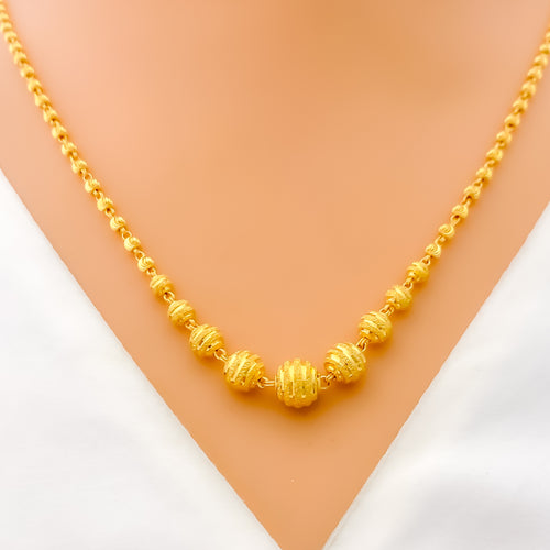 Chic Timeless Striped 22k Gold Lara Necklace Set 