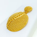 luxurious-oval-22k-gold-pendant-set