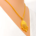 striking-elegant-22k-gold-pendant