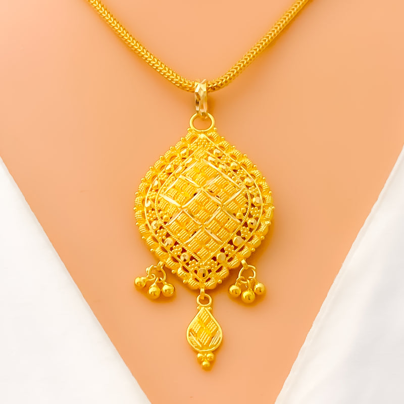 Glamorous Checkered Marquise 22k Gold Pendant Set 

