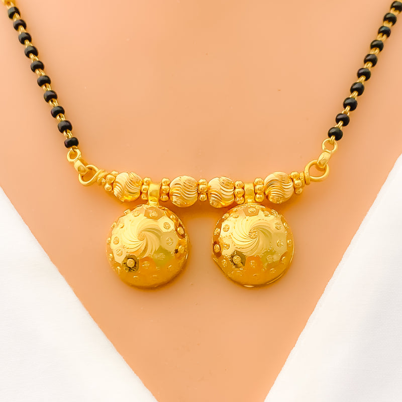 Dazzling Wavy Dot 22k Gold Thali Mangal Sutra