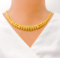 22k-gold-Reflective Alternating Leaf Adorned Necklace Set