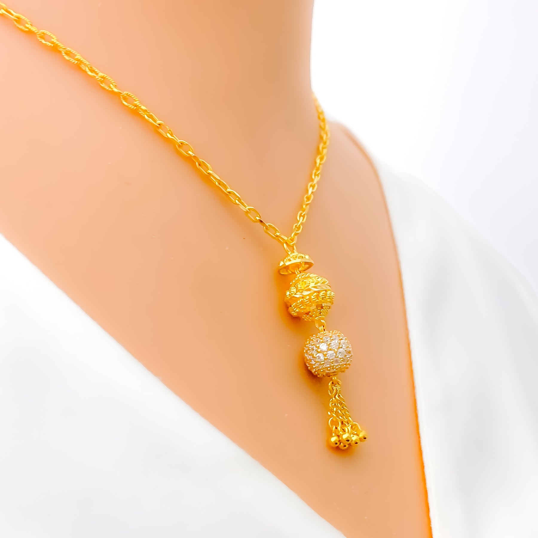 Light Weight Gold Ornaments In 10 Grams Light Weight Cz Necklace