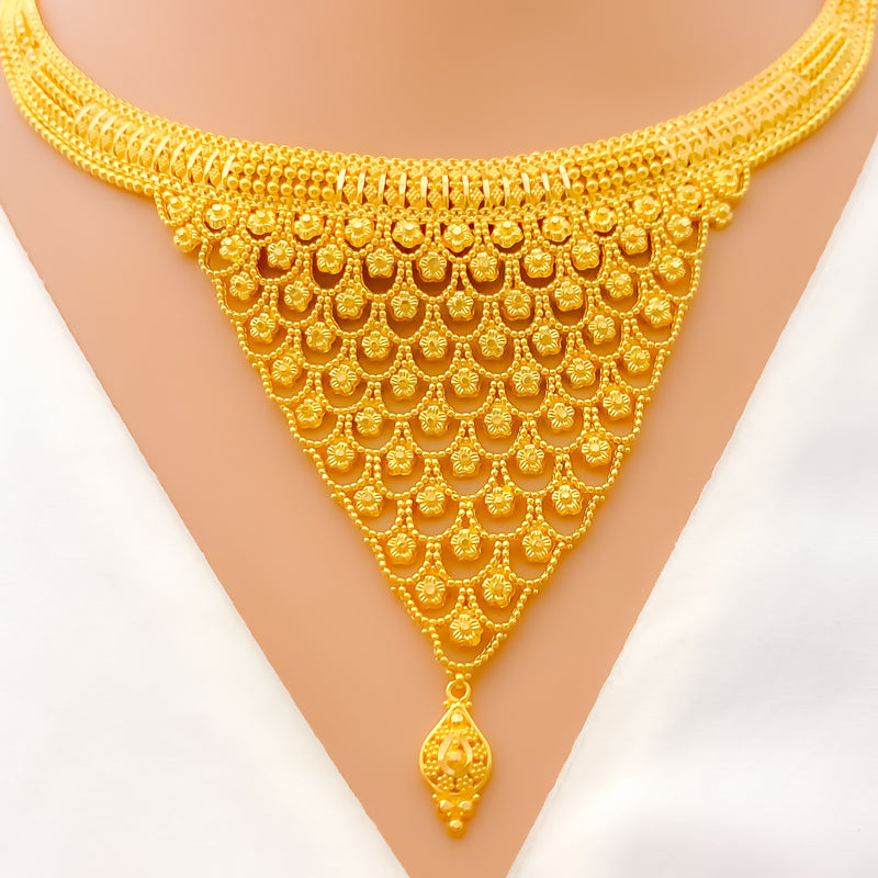 Extravagant V-Shaped 22k Gold Ornate Necklace Set