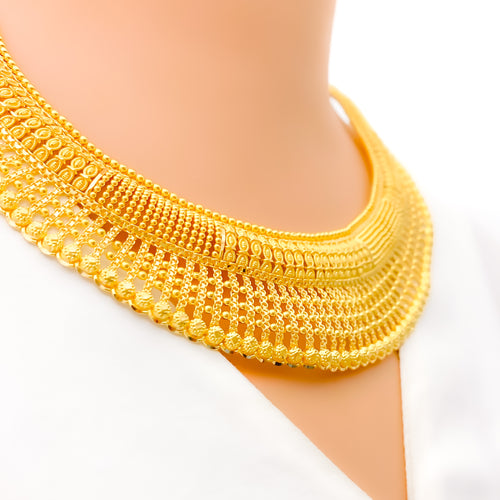 Brilliant Bright 22k Gold Striped Necklace Set
