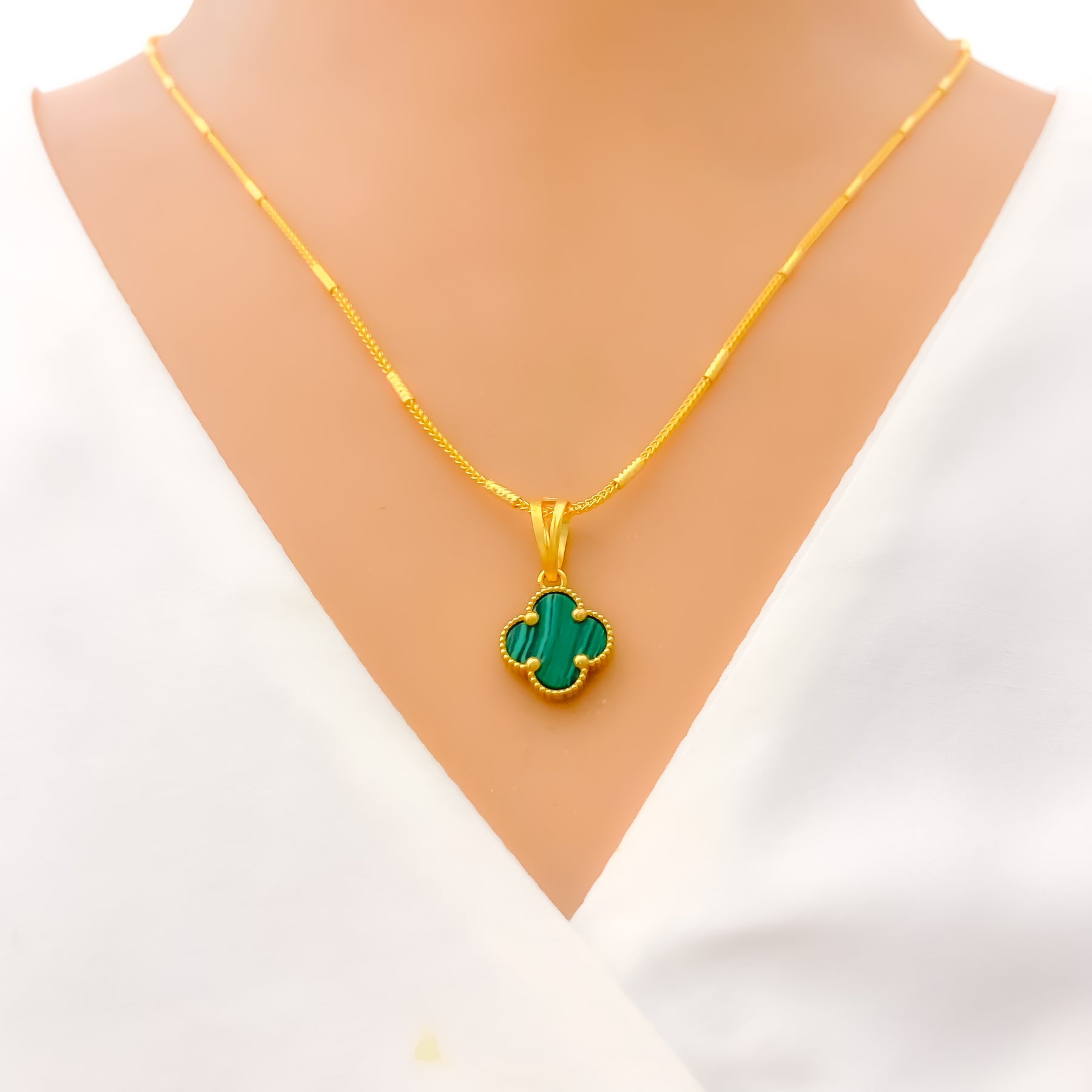 Gemstone 14kt Yellow Gold Clover Necklace | Costco