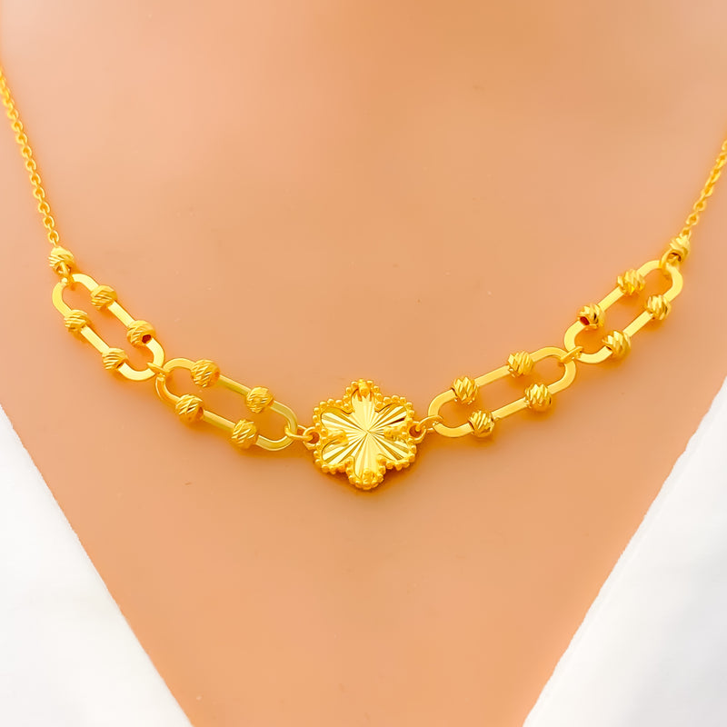 Shimmering Floral 21k Gold Necklace