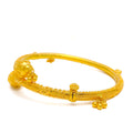 impressive-dazzling-22k-gold-pipe-bangle