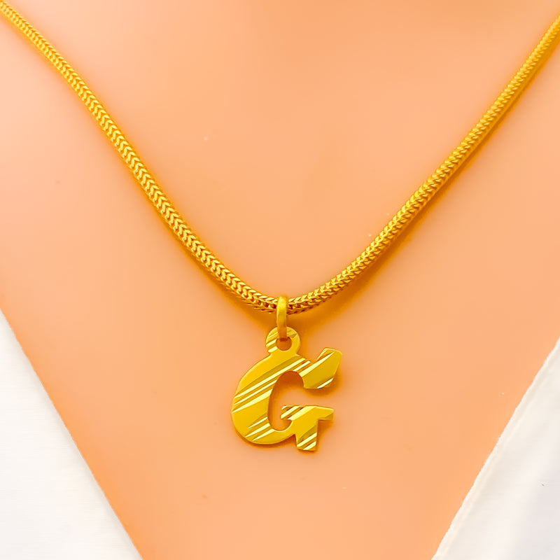 everyday-22k-gold-letter-pendant