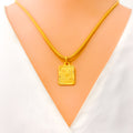 alluring-dressy-22k-gold-letter-pendant