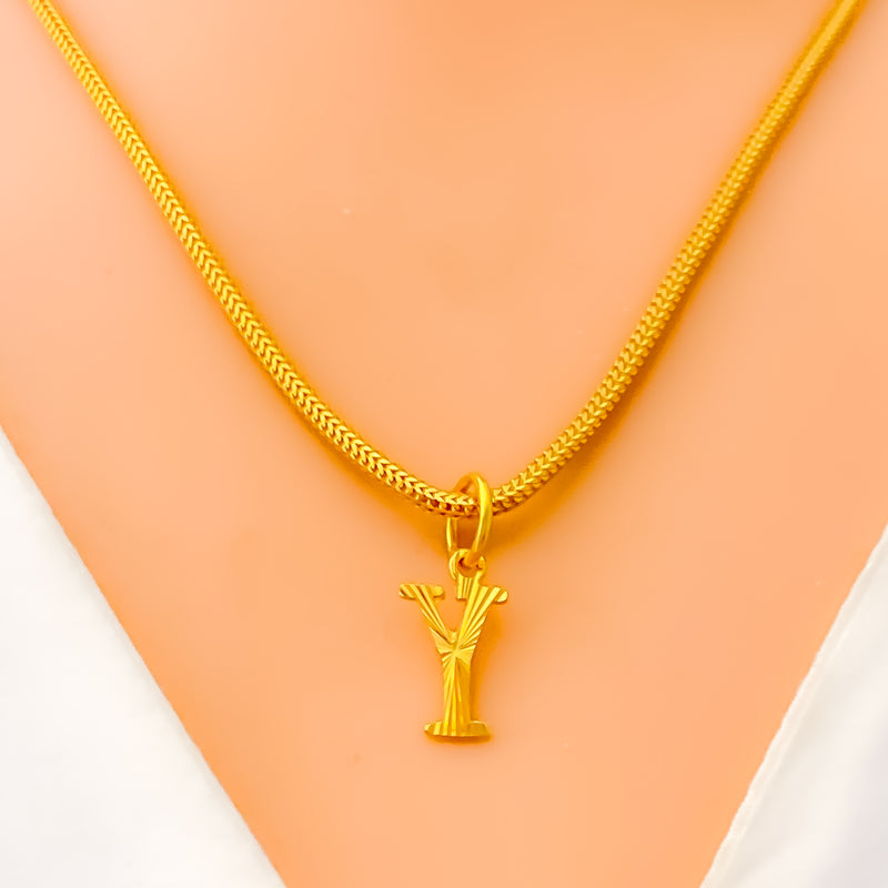 elevated-dynamic-22k-gold-letter-pendant