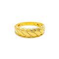 Lustrous Leaf Accented 22k Gold Ring 