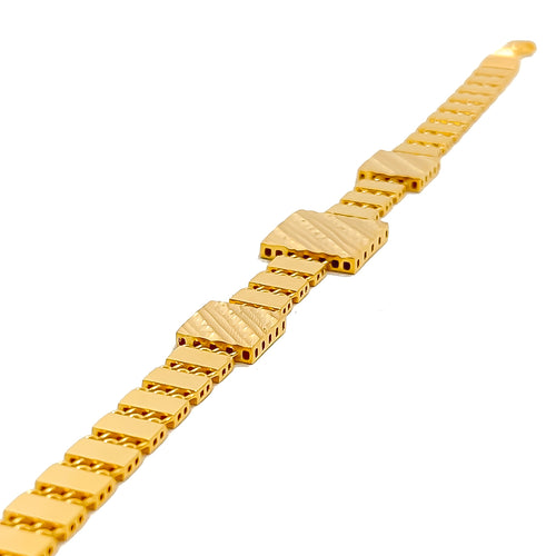decorative-jazzy-22k-gold-bracelet