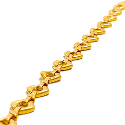 bold-poised-22k-gold-bracelet