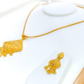 Golden Bespoke Kite Shaped 22k Gold Pendant Set