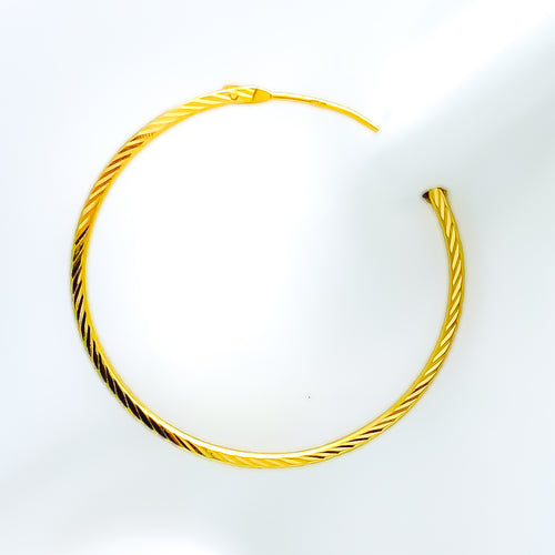 Shimmering Delightful 22k Gold Bali Earrings 